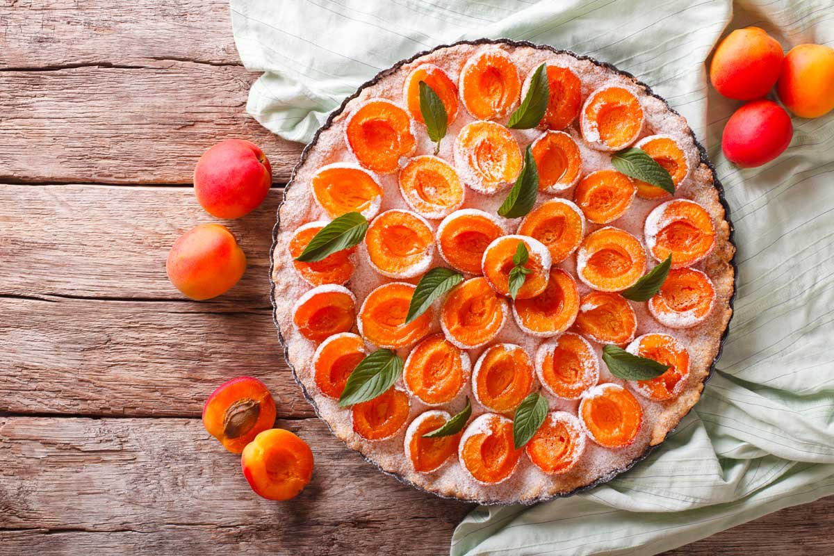 Torta vegana alle albicocche